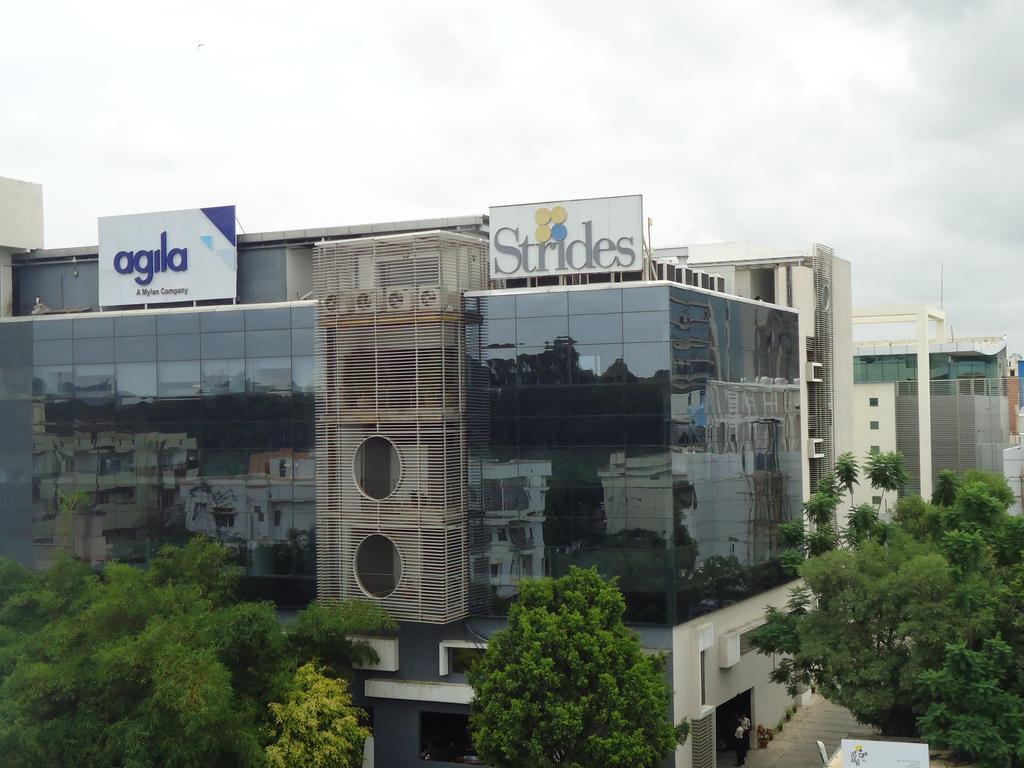 Sri Sai Comforts Hotel Bangalore Buitenkant foto