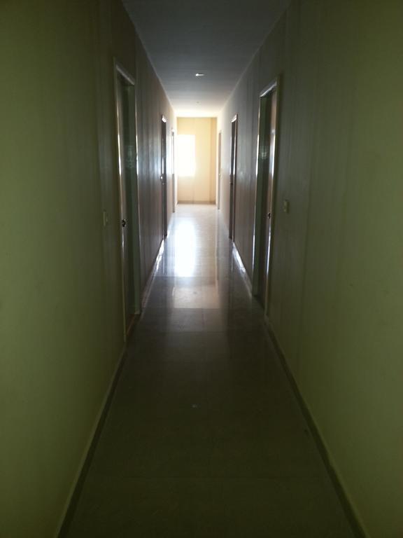 Sri Sai Comforts Hotel Bangalore Buitenkant foto
